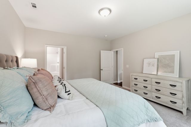 34 Aurora Cir, Fayetteville, TN 37334