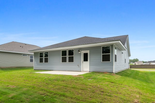 34 Aurora Cir, Fayetteville, TN 37334