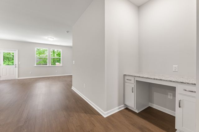 34 Aurora Cir, Fayetteville, TN 37334