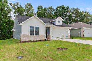 34 Aurora Cir, Fayetteville, TN 37334