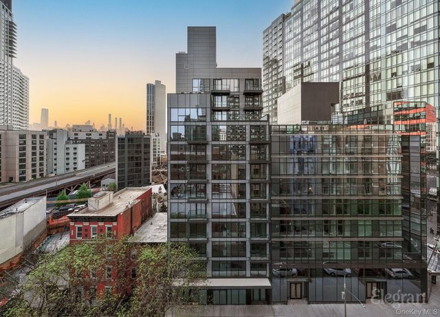 4262 Hunter Street 11A, Long Island City, NY 11101