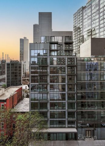 4262 Hunter Street 11A, Long Island City, NY 11101