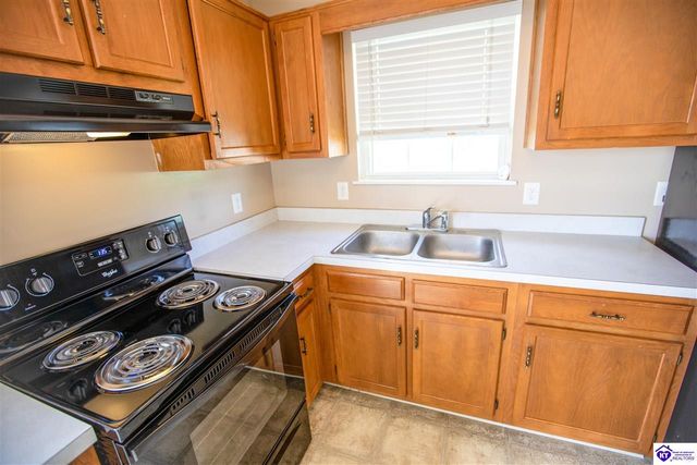 211 Bishop Lane, Elizabethtown, KY 42701