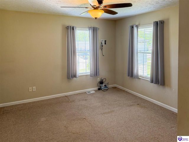 211 Bishop Lane, Elizabethtown, KY 42701