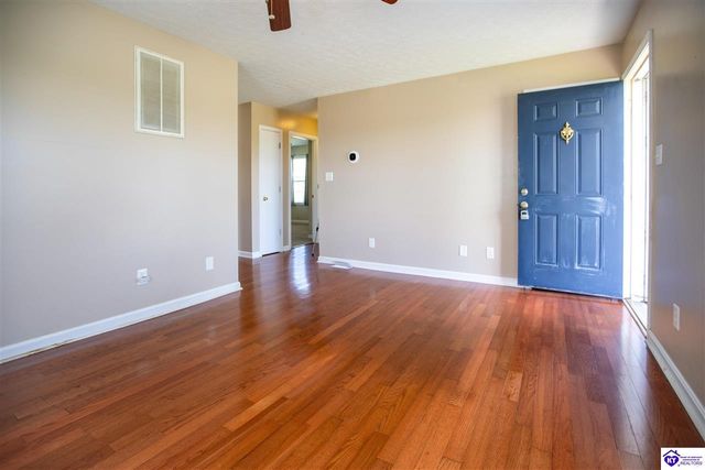 211 Bishop Lane, Elizabethtown, KY 42701
