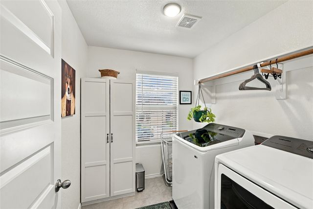 7700 Gangway Drive, Fort Worth, TX 76179
