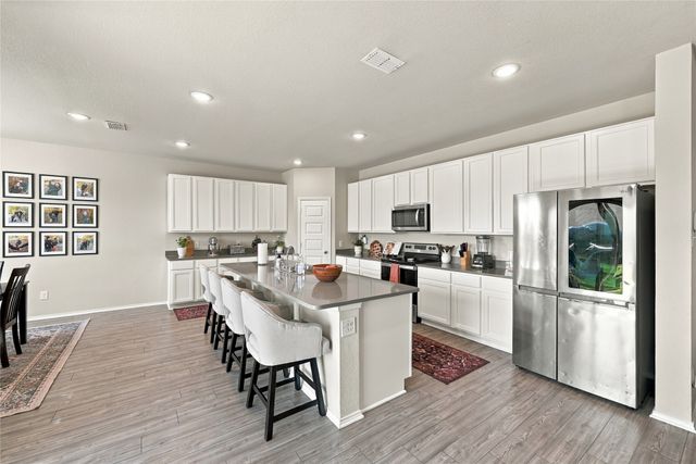 7700 Gangway Drive, Fort Worth, TX 76179