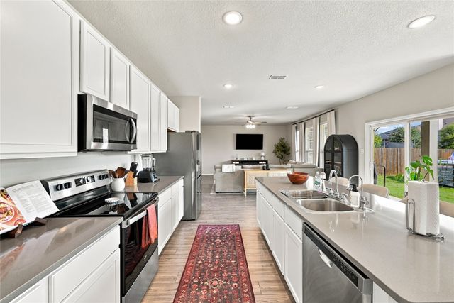 7700 Gangway Drive, Fort Worth, TX 76179