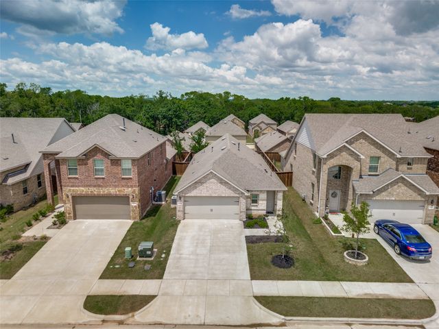 3916 Oak Creek Circle, Denison, TX 75020