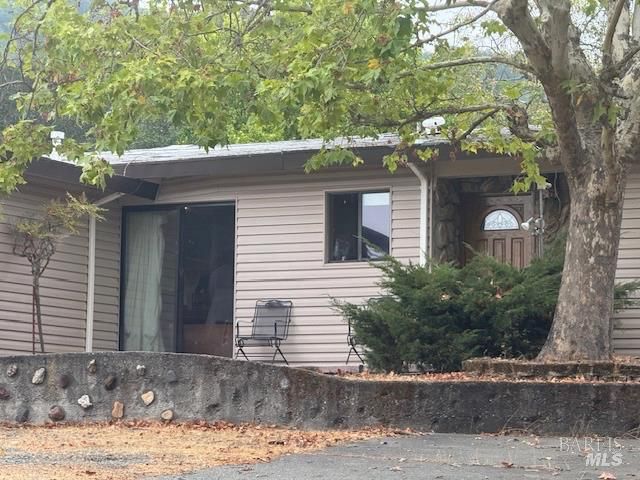 1228 Los Robles Dr, Sonoma, CA 95476