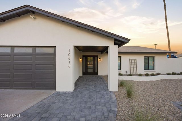 10618 N 27TH Street, Phoenix, AZ 85028