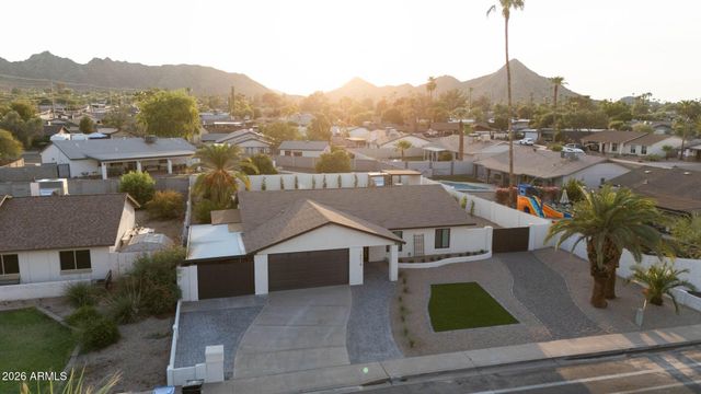 10618 N 27TH Street, Phoenix, AZ 85028