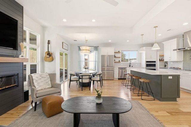 708 Newport DR, Spicewood, TX 78669