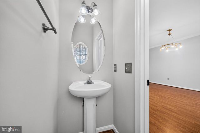 9743 QUIET BROOK LN, Clinton, MD 20735