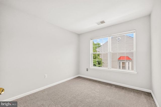 9743 QUIET BROOK LN, Clinton, MD 20735