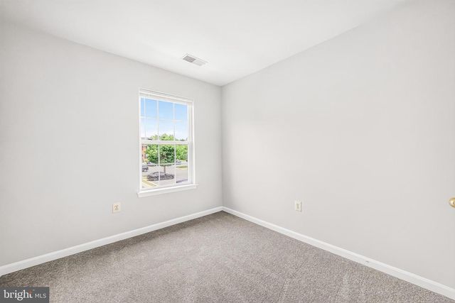 9743 QUIET BROOK LN, Clinton, MD 20735