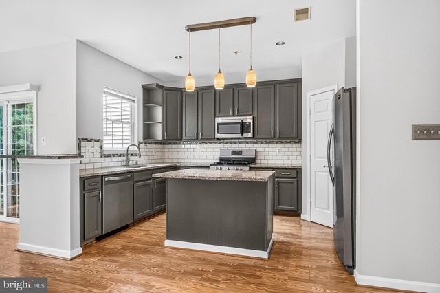 9743 QUIET BROOK LN, Clinton, MD 20735