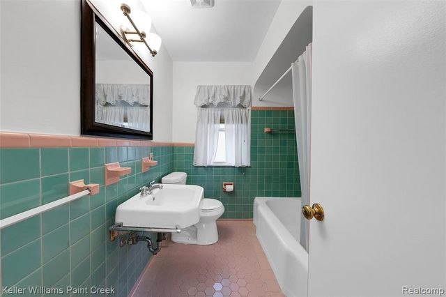 201 N Kenwood Avenue, Royal Oak, MI 48067