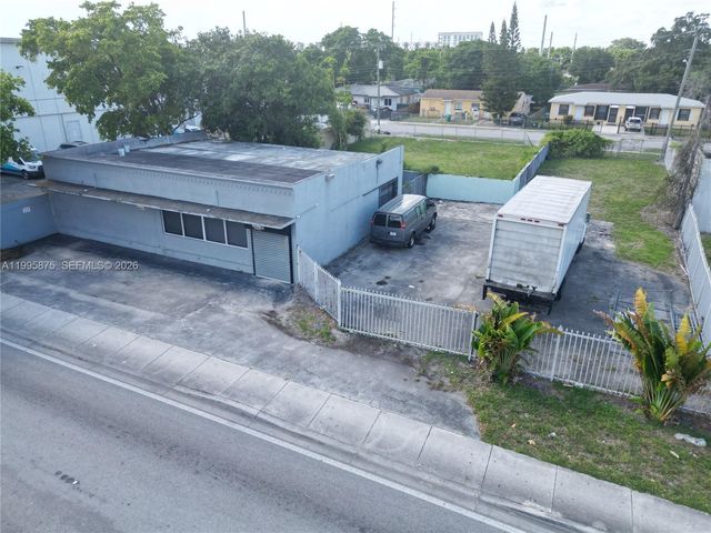 2531 NW 79th St, Miami, FL 33147