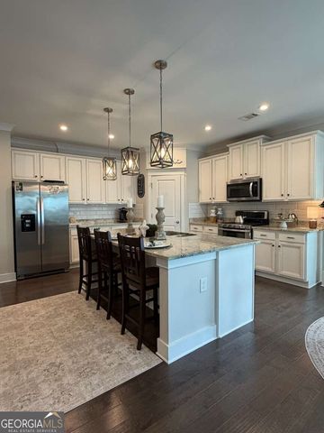 609 Longleaf Trace, Canton, GA 30114