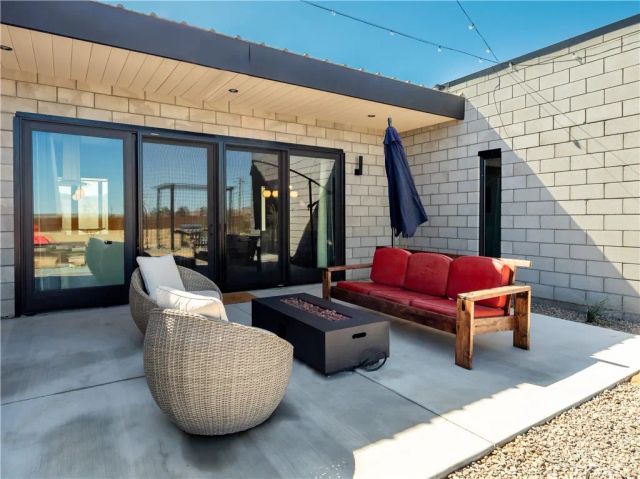 64754 E Broadway, Joshua Tree, CA 92252