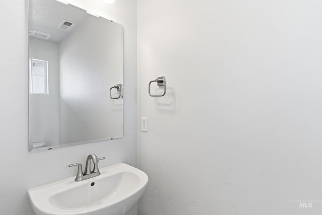 13721 Redway Ct, Caldwell, ID 83607