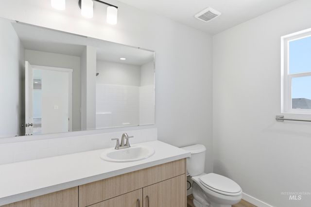 13721 Redway Ct, Caldwell, ID 83607