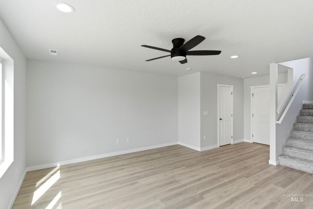 13721 Redway Ct, Caldwell, ID 83607