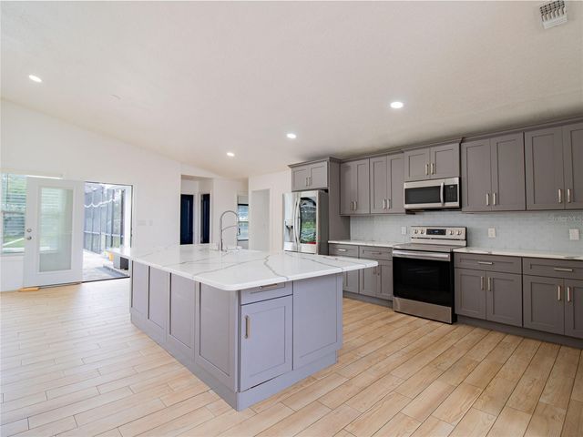 31439 STIRRUP LANE, Wesley Chapel, FL 33543