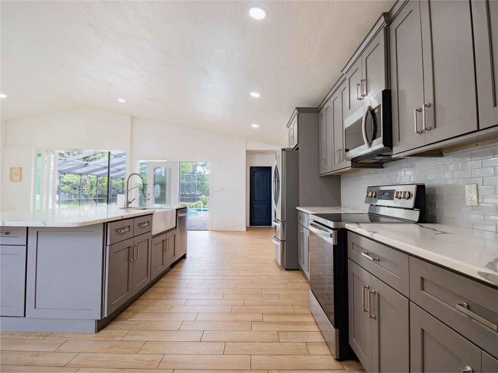 Image 12 of property listing at 31439 STIRRUP LANE, Wesley Chapel, FL 33543