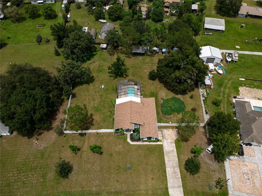 Image 3 of property listing at 31439 STIRRUP LANE, Wesley Chapel, FL 33543