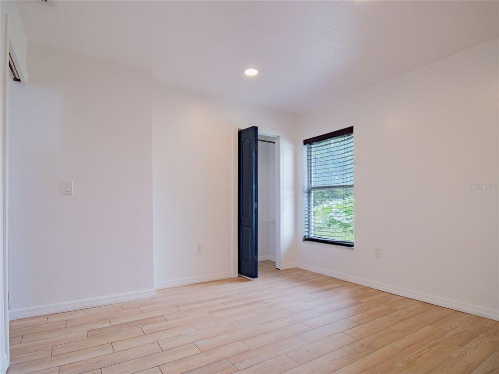 Image 27 of property listing at 31439 STIRRUP LANE, Wesley Chapel, FL 33543