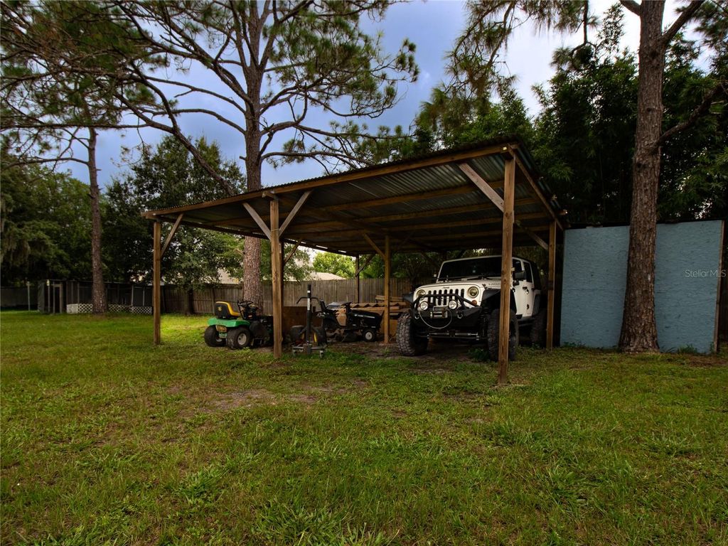 Image 46 of property listing at 31439 STIRRUP LANE, Wesley Chapel, FL 33543