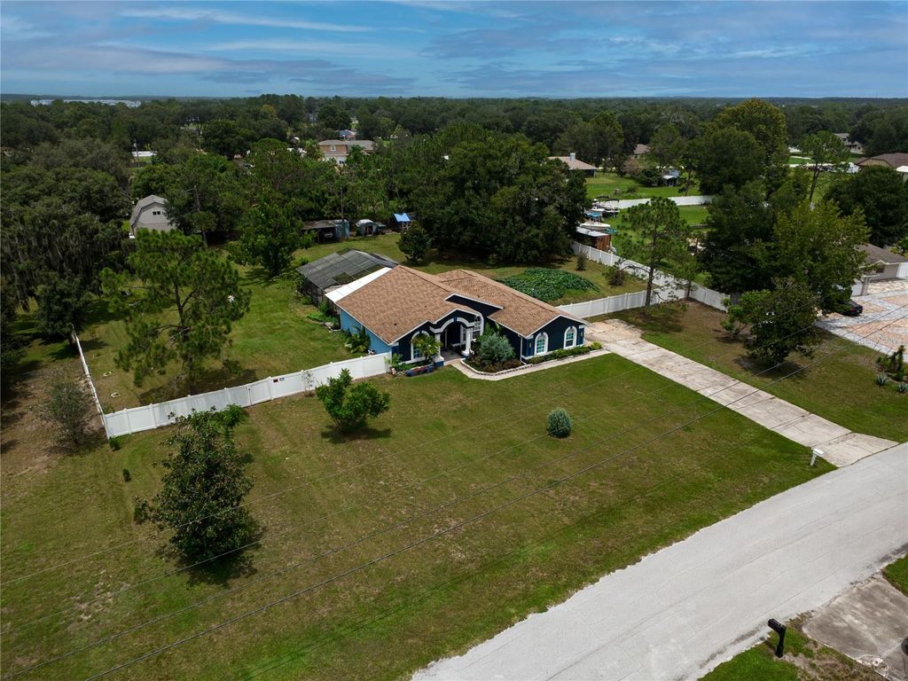 Image 47 of property listing at 31439 STIRRUP LANE, Wesley Chapel, FL 33543