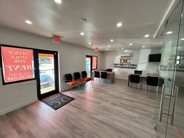 221 E 9th St, Hialeah, FL 33010