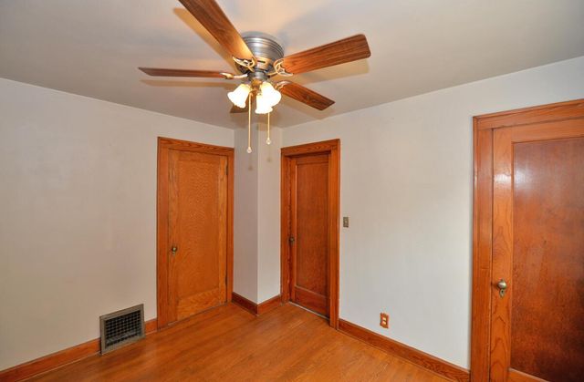 2906 Green STREET, Racine, WI 53402