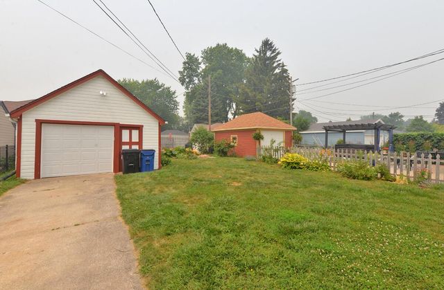 2906 Green STREET, Racine, WI 53402