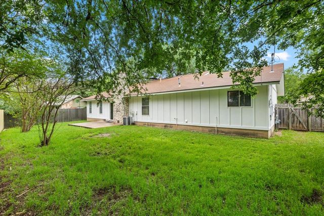 6209 Sun Vista DR, Austin, TX 78749