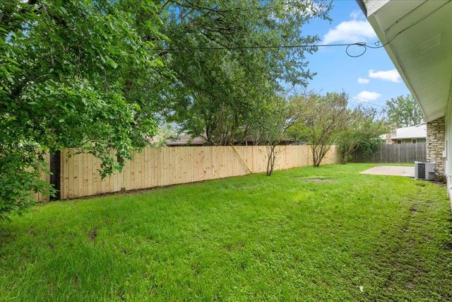 6209 Sun Vista DR, Austin, TX 78749
