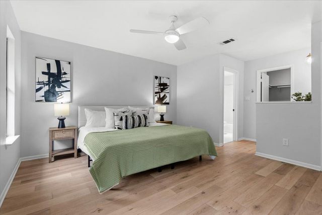 6209 Sun Vista DR, Austin, TX 78749