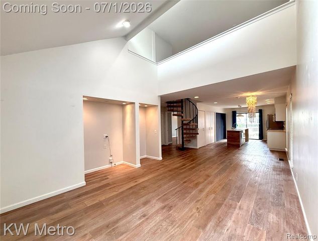 799 Emmons Avenue, Birmingham, MI 48009