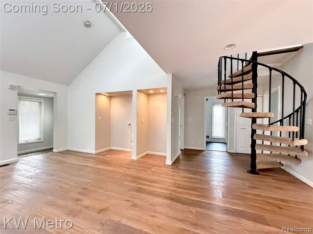 799 Emmons Avenue, Birmingham, MI 48009