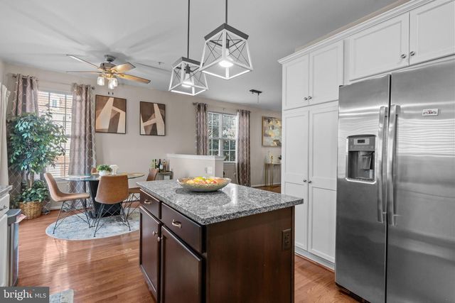 406 COPE CT, Sellersville, PA 18960