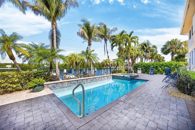 3239 PURPLE MARTIN DRIVE 112, Punta Gorda, FL 33950