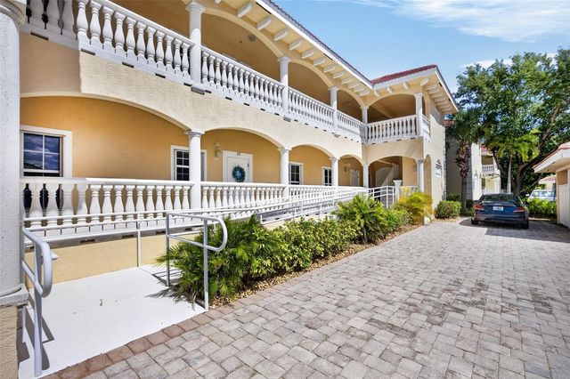 3239 PURPLE MARTIN DRIVE 112, Punta Gorda, FL 33950