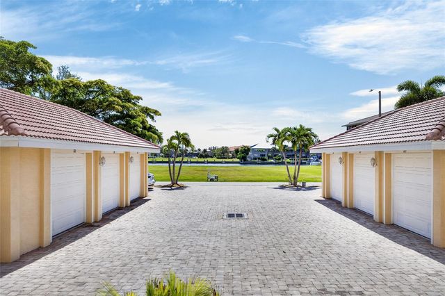 3239 PURPLE MARTIN DRIVE 112, Punta Gorda, FL 33950