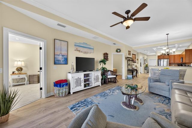 3239 PURPLE MARTIN DRIVE 112, Punta Gorda, FL 33950