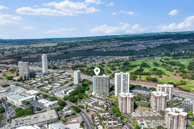 98-402 Koauka Loop 202, Aiea, HI 96701