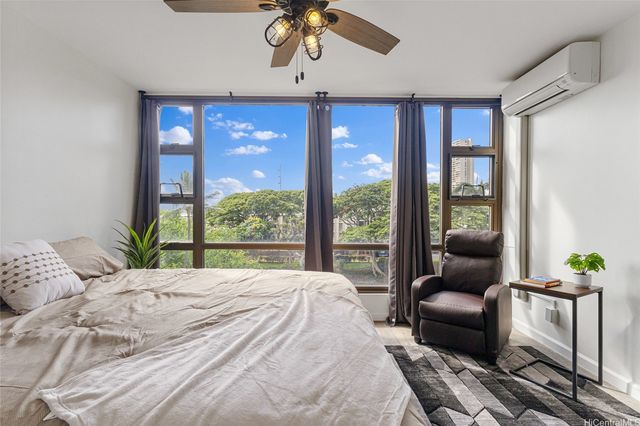 98-402 Koauka Loop 202, Aiea, HI 96701