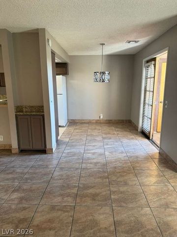 4083 Nook Way C, Las Vegas, NV 89103